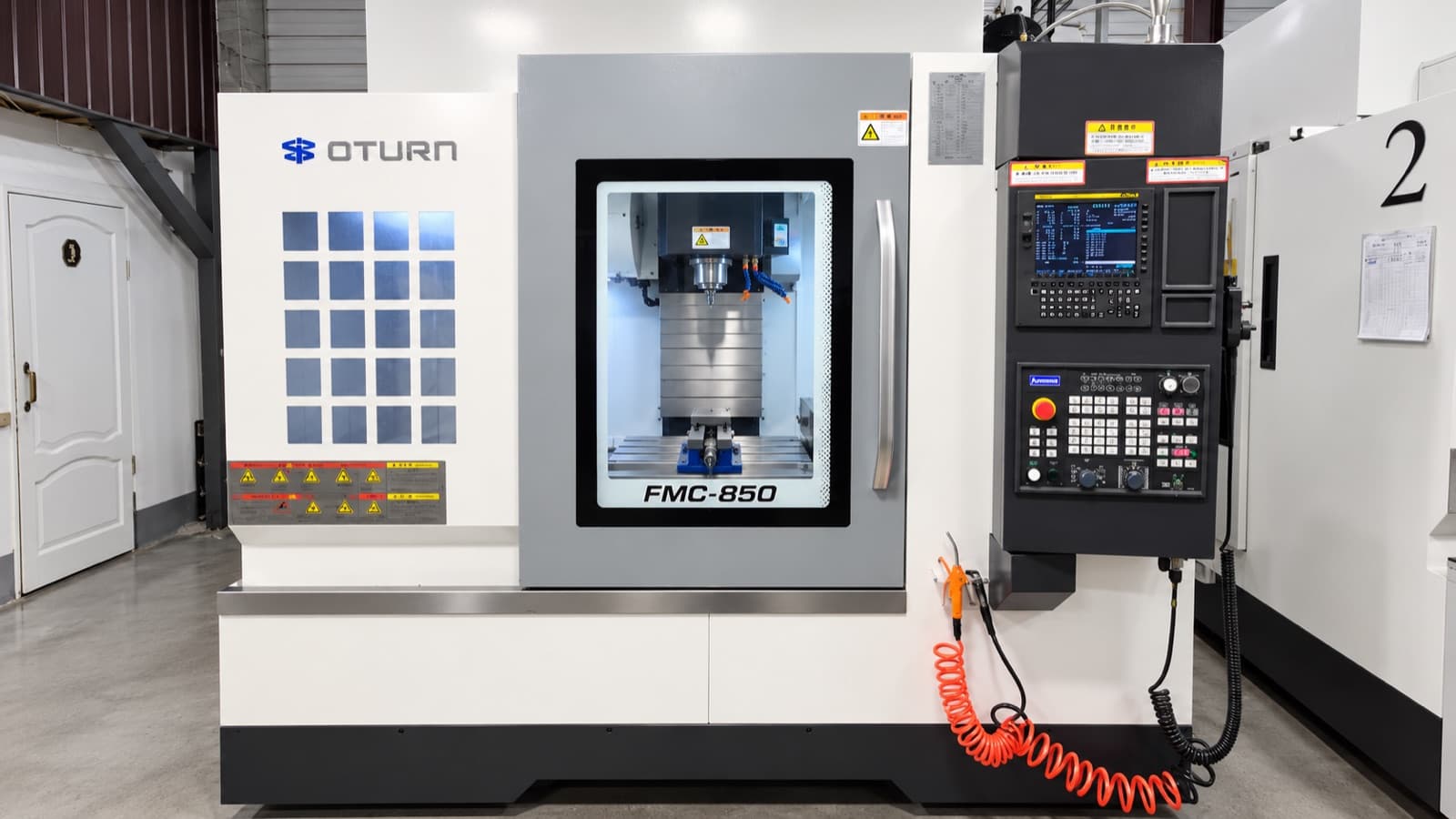 Обрабатывающий центр OTURN FMC-850